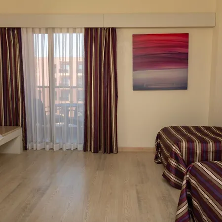 Aqi Pegasos Royal Hotell Avsallar