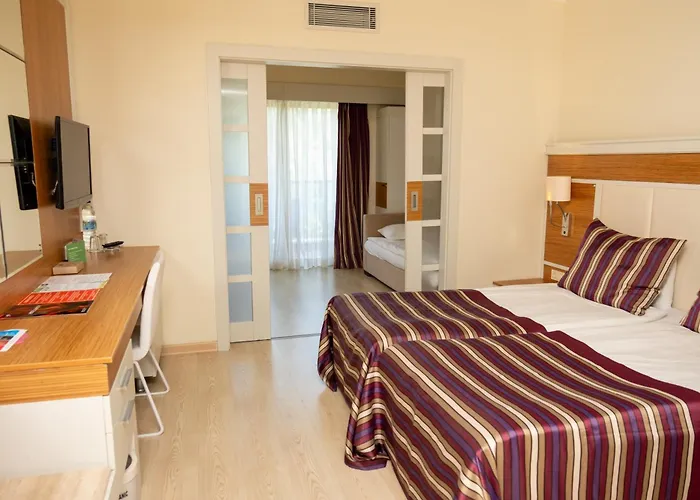 Aqi Pegasos Royal 5*