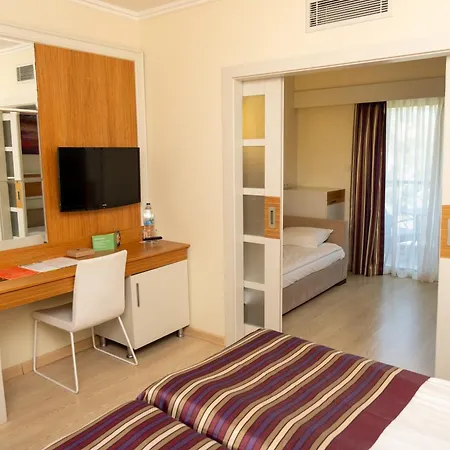 Hotell Aqi Pegasos Royal 5*