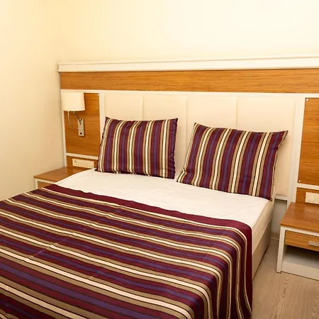 Aqi Pegasos Royal Hotell 5*