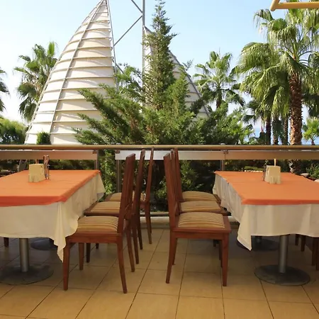 Aqi Pegasos Royal Hotell 5*